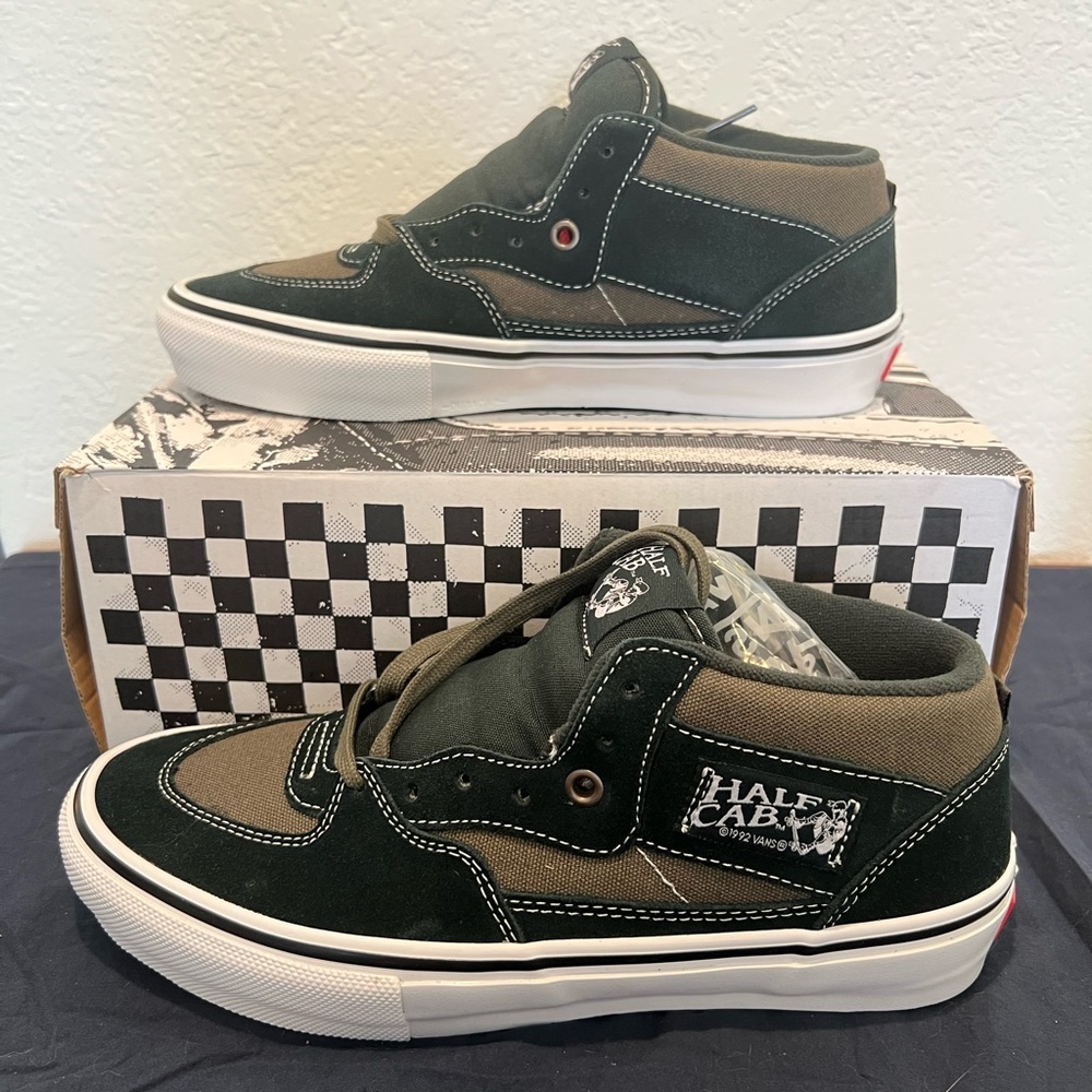 Vans Half Cab Men’s 8 Women’s 9.5 Never Worn Brand New in Box with Tags